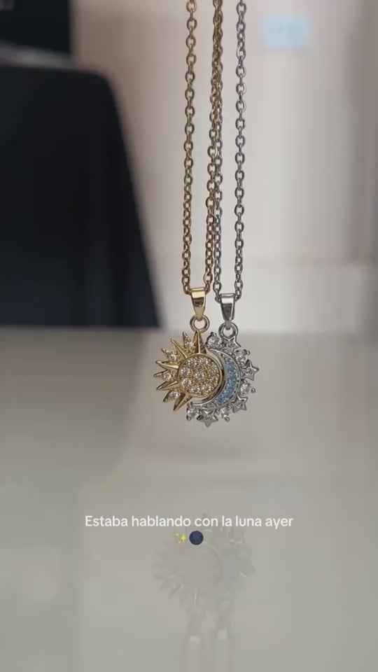 Video: the Éclipse sun and moon pendants clicking together